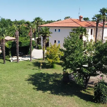 Mia Guest house
