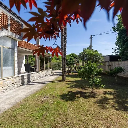 Mia Πανσιόν 4*